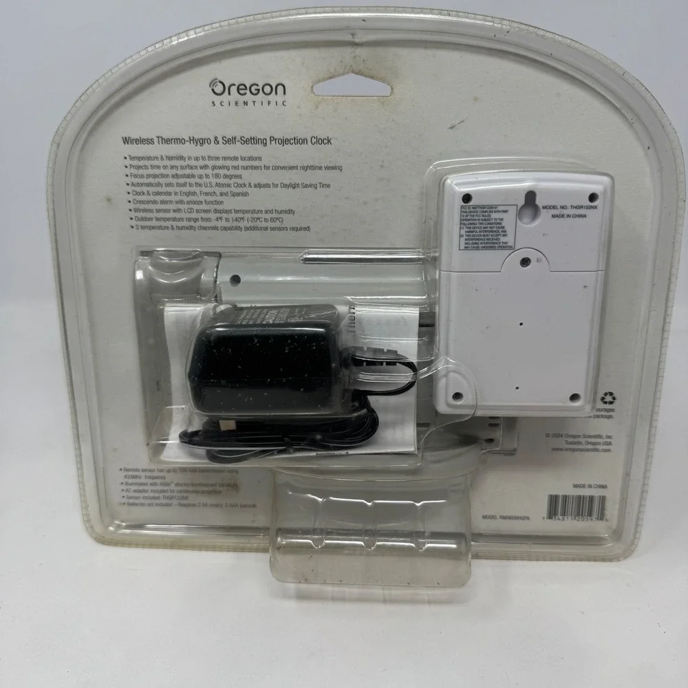 Oregon Scientific Projection Clock Wireless Thermo-Hygro RMR606HGPA Silver